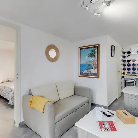 Between Mountain And Sea - Happy Menton