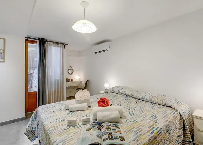 Between Mountain And Sea - Happy