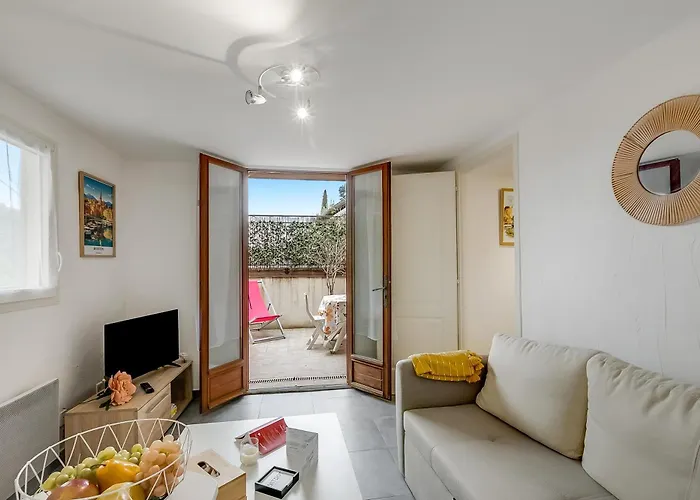 Apartmán Between Mountain And Sea - Happy